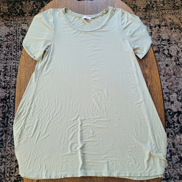 Pink Lilly Basically The Best Sage T-Shirt Dress Size Women's Large - Picture 6 of 10